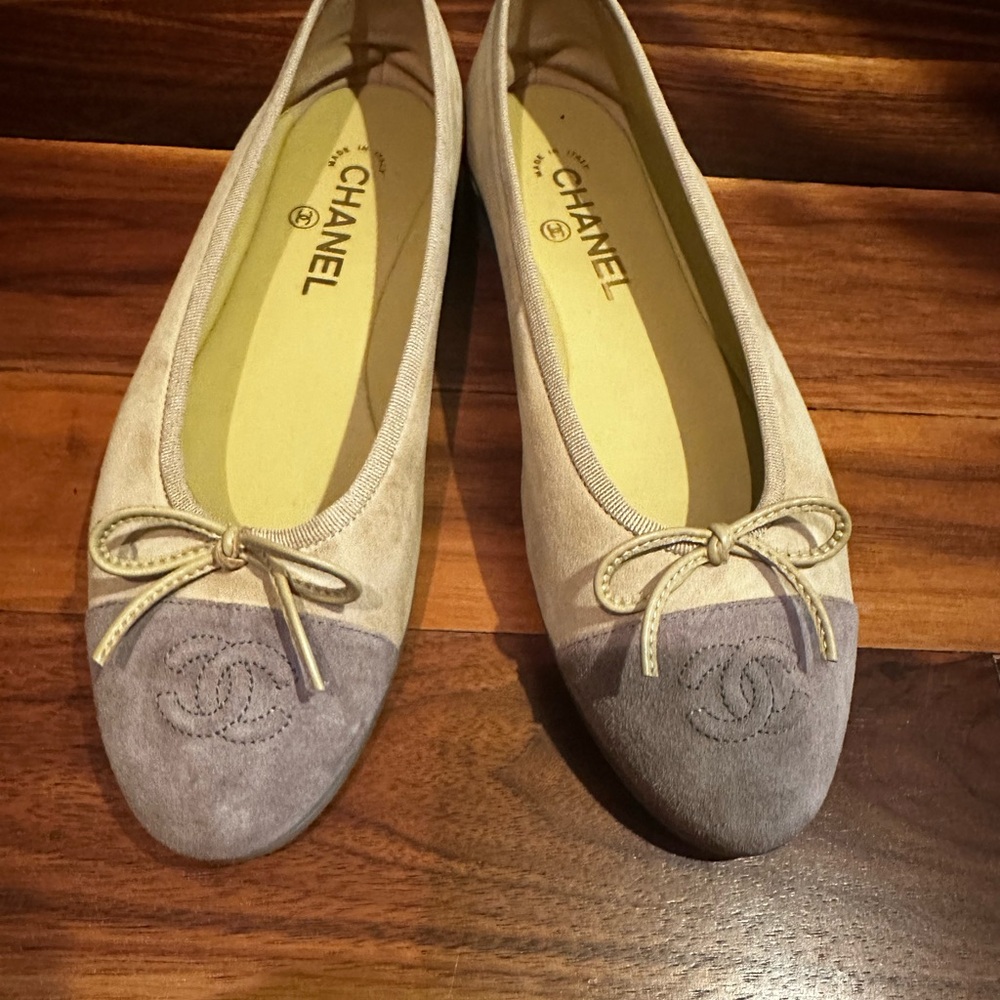 CHANEL Suede Cap Toe CC Ballerina Flats in Beige and Light Yellow